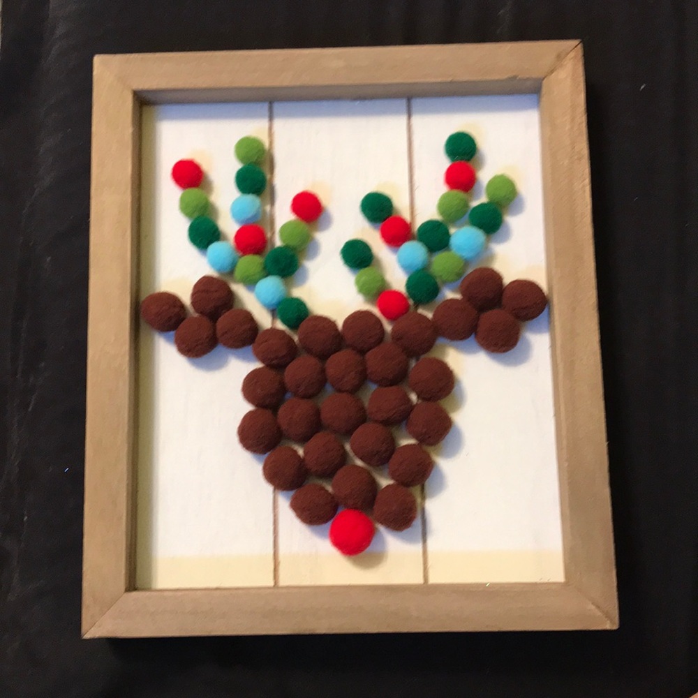 Christmas Pom Pom Reindeer Plaque